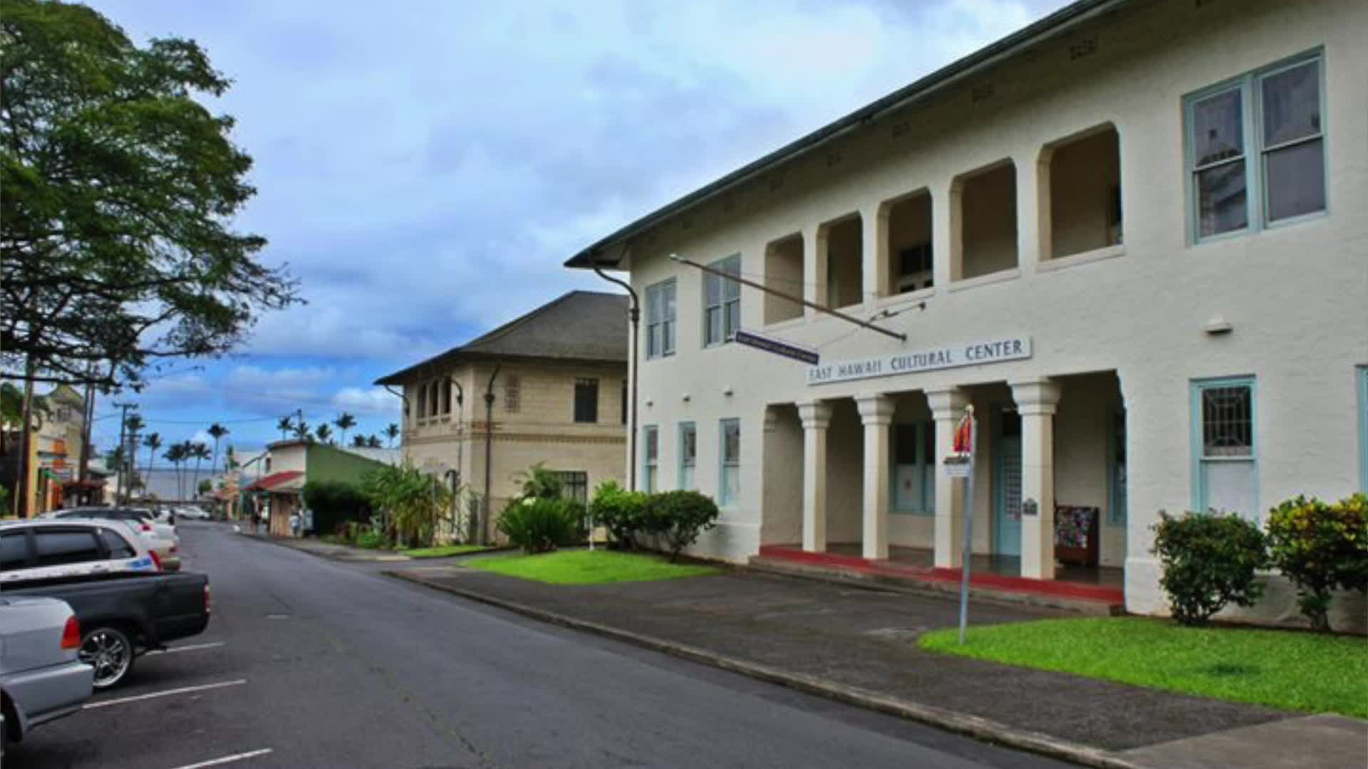 Broadway at Lincoln Park